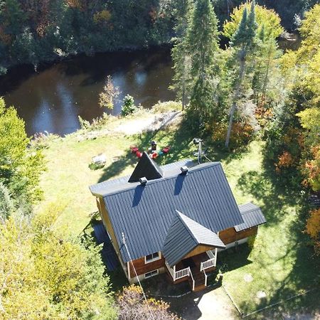 Chalet Riviere - Bord De Riviere - Romantique Saint-Alexis-des-Monts Exteriér fotografie